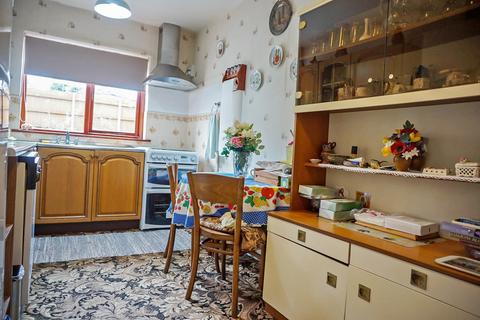 188 Coles Lane, Sutton Coldfield, B72 1NS