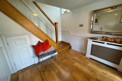 1 Little Croft, Birmingham, B43 6DA