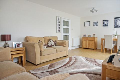 Flat 12a, Eaton Court Mulroy Road, Sutton Coldfield, B74 2PZ