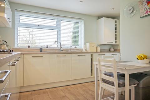 Flat 12a, Eaton Court Mulroy Road, Sutton Coldfield, B74 2PZ