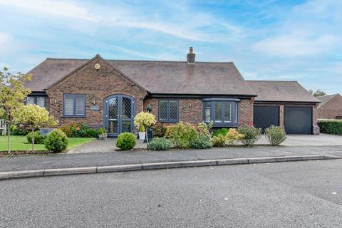 52 Dunton Close, Sutton Coldfield, B75 5QD