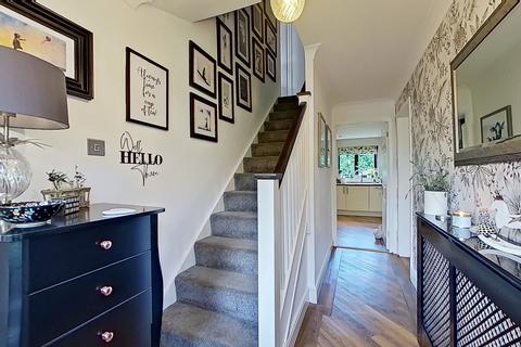8 Cattock Hurst Drive, Sutton Coldfield, B72 1XG