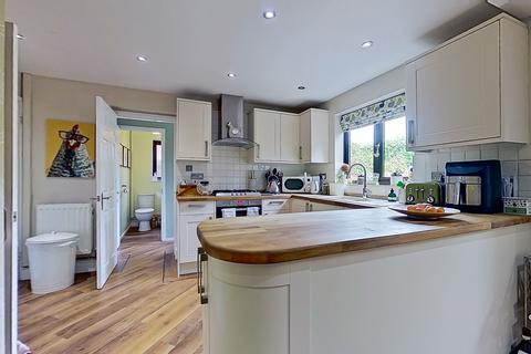 8 Cattock Hurst Drive, Sutton Coldfield, B72 1XG