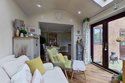 8 Cattock Hurst Drive, Sutton Coldfield, B72 1XG