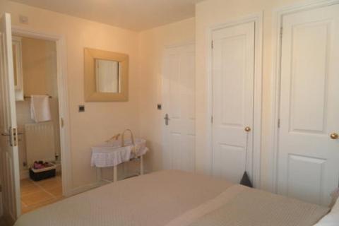 2 Combine Close, Sutton Coldfield, B75 5TP