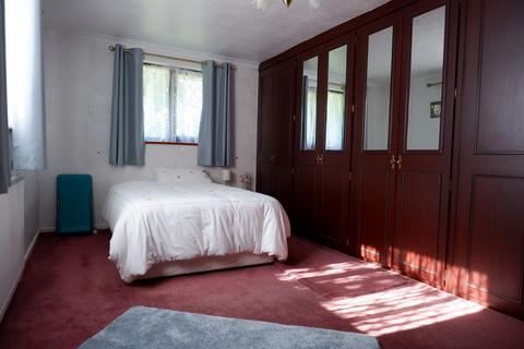 9 Lydia Croft, Sutton Coldfield, B74 4XD