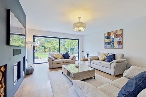 40 Walsall Road, Four Oaks, Sutton Coldfield, B74 4QR