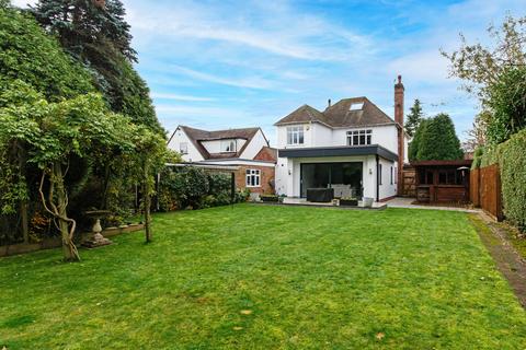 40 Walsall Road, Four Oaks, Sutton Coldfield, B74 4QR