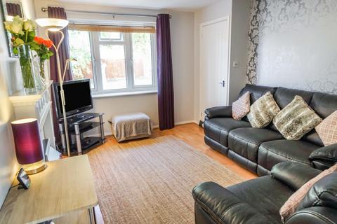 10 Bates Close, Sutton Coldfield, B76 1TL