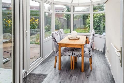 10 Bates Close, Sutton Coldfield, B76 1TL