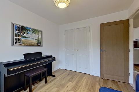 18 Langley Park Way, Sutton Coldfield, B75 7NX