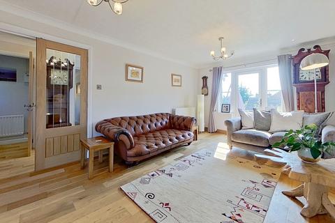 7 Betteridge Drive, Sutton Coldfield, B76 1FN