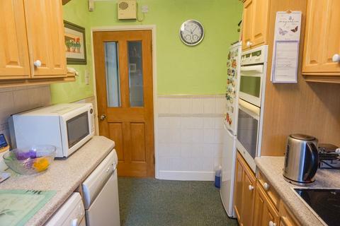 2 bedroom ground floor flat for sale, Penns Lane, Sutton Coldfield B76