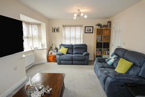 17 Cornflower Close, Tamworth, B79 0EL