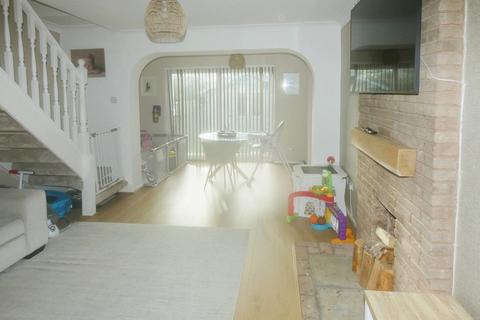 24 Meadow Close, Kingsbury, Tamworth, B78 2NR