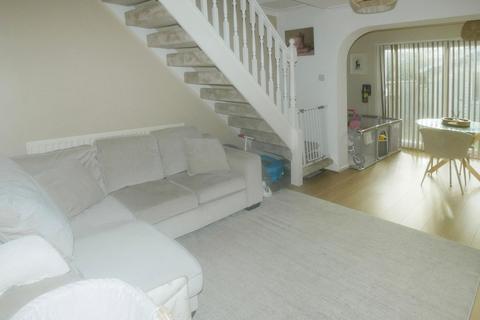 24 Meadow Close, Kingsbury, Tamworth, B78 2NR