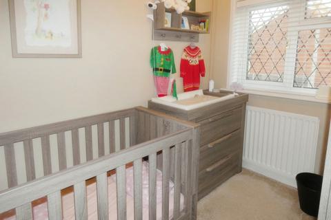 24 Meadow Close, Kingsbury, Tamworth, B78 2NR