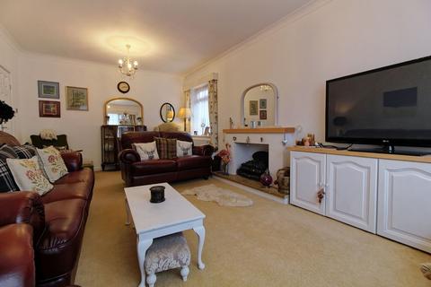 4 bedroom detached house for sale, Kilby Drive, Wigston