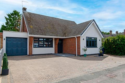 3 bedroom detached house for sale, Cale Close, Tamworth B77