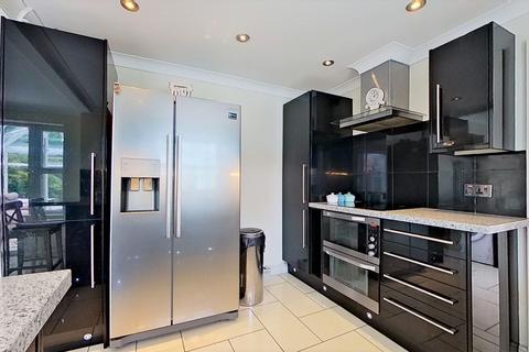 19 Saracen Drive, Sutton Coldfield, B75 7HF