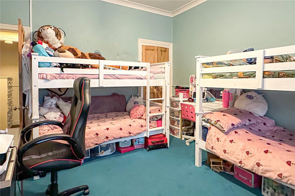 Bed 1