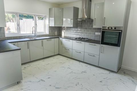 172 Reddicap Heath Road, Sutton Coldfield, B75 7ET