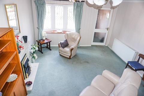 4 Cutworth Close, Sutton Coldfield, B76 2TA