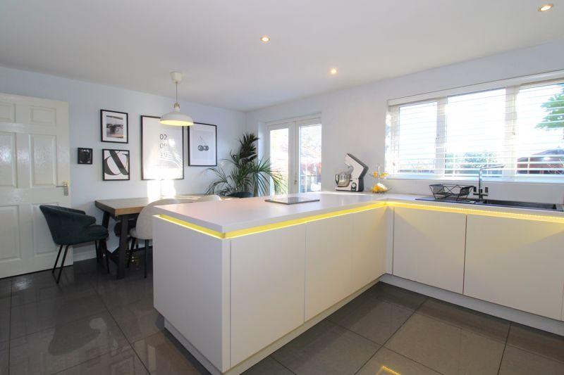 Breakfast Kitchen