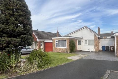2 bedroom detached bungalow for sale, Cranfield Road, Burntwood, WS7 2DQ