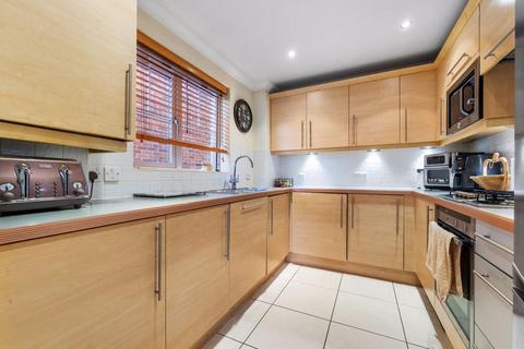 Flat 5, 39 Albion Road, Sutton, SM2 5TA