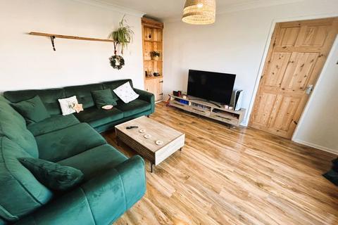 50 Fairfield, Chickerell, Weymouth, DT3 4AU