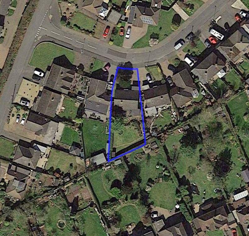 Redlock Field, Lichfield WS14 3 bed detached bungalow for sale £500,000