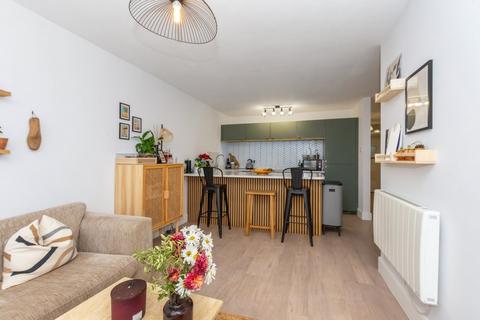 3 Sharnbrooke Close, Welling, DA16 1SL