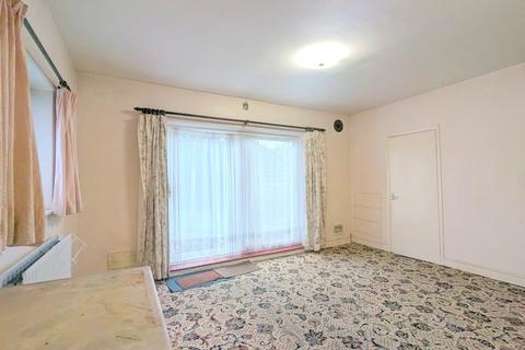 59 Vernon Road, Feltham, TW13 4LA