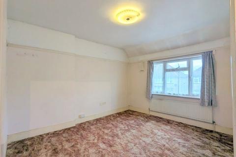 59 Vernon Road, Feltham, TW13 4LA