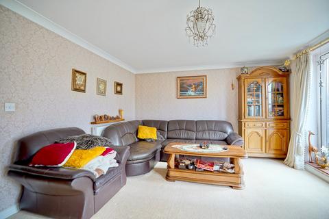 5 bedroom end of terrace house for sale, Skipper Way, St Neots PE19