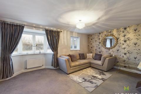 3 bedroom semi-detached house for sale - Barn Owl Way, Bicton Heath, Shrewsbury