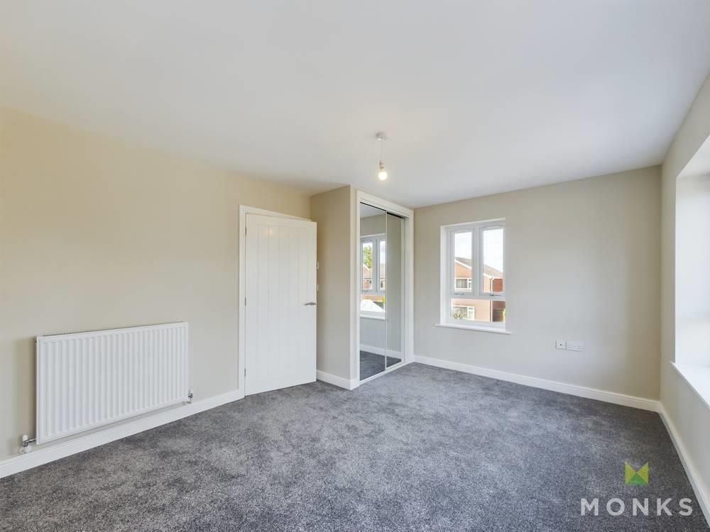 Bedroom 1.jpg