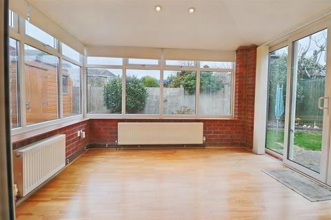 3 bedroom detached bungalow for sale, Chiltern Crescent, Lowestoft