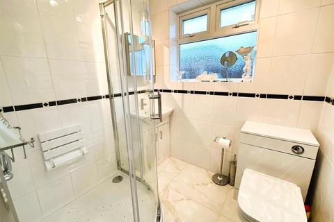 11 Derwent Drive, Petts Wood, Orpington, BR5 1EN