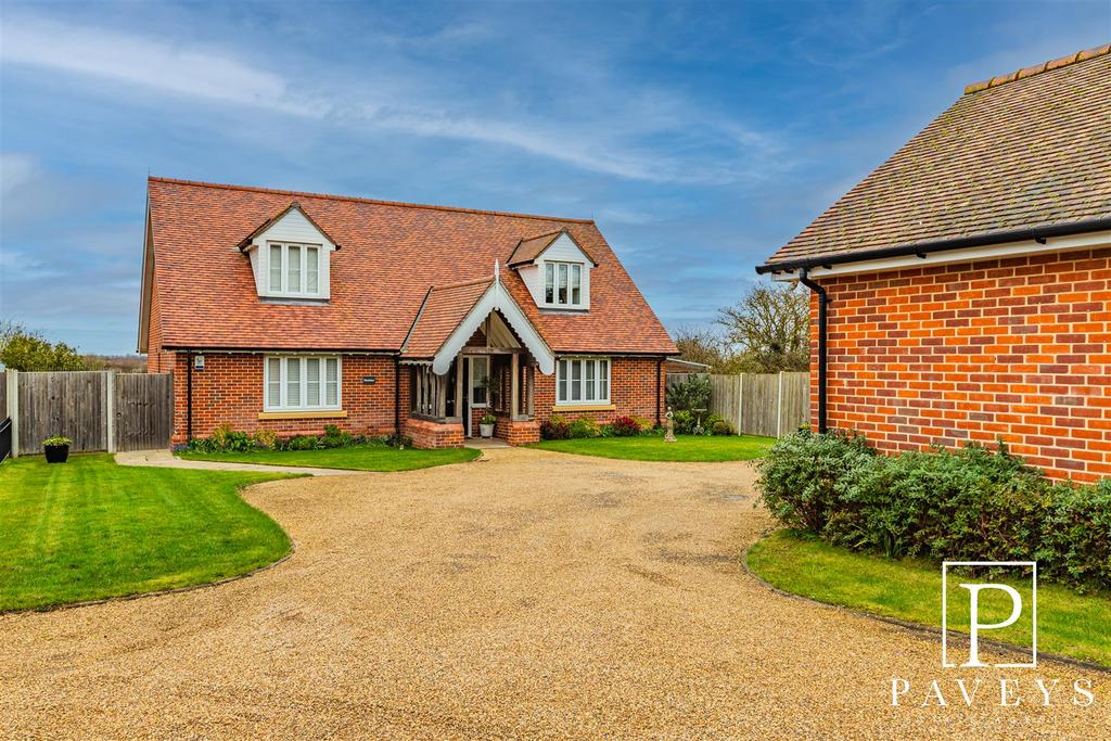 Walton Road, KirbyLeSoken 4 bed detached house £715,000