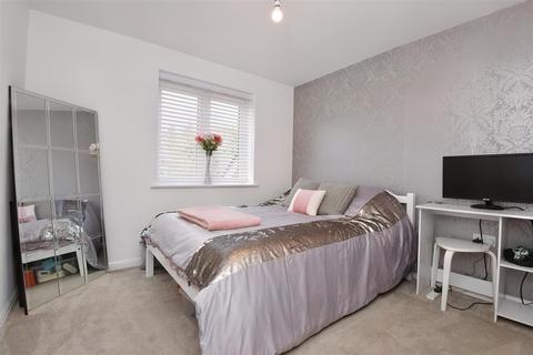 3 bedroom semi-detached house for sale, Bagber Road, Stalbridge