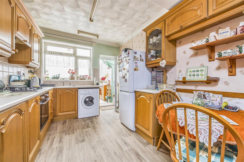 12 Whitworth Road, Copnor-Portico Marketing-Sarah Ol