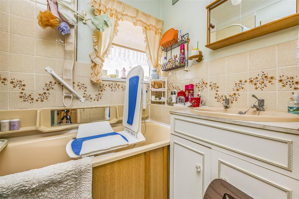 12 Whitworth Road, Copnor-Portico Marketing-Sarah Ol