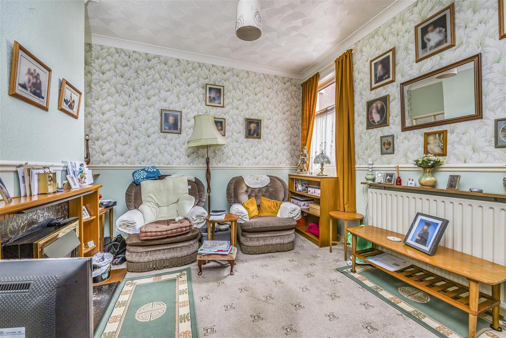 12 Whitworth Road, Copnor-Portico Marketing-Sarah Ol