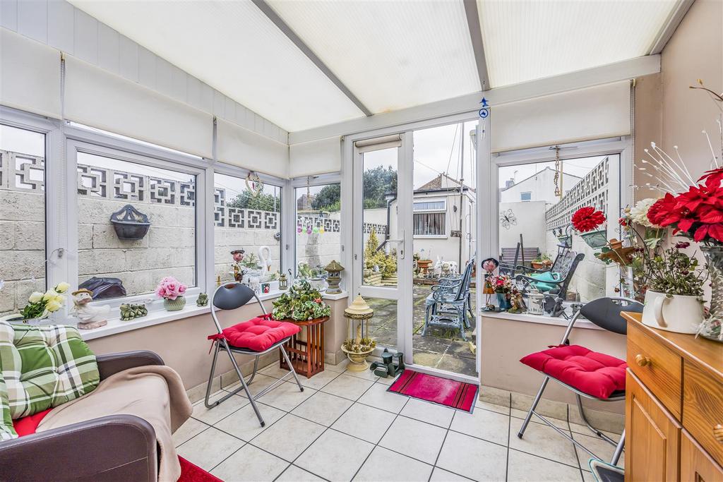 12 Whitworth Road, Copnor-Portico Marketing-Sarah Ol