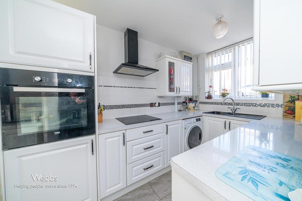 Priory Road, Hednesford, Cannock WS12 2 bed semidetached bungalow for