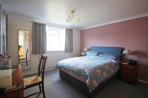 24 Abbeyfields Close, Netley Abbey, Southampton, SO31 5GR