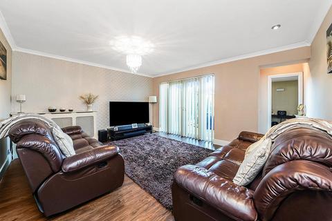 23 Sewardstone Gardens, London, E4 7QE