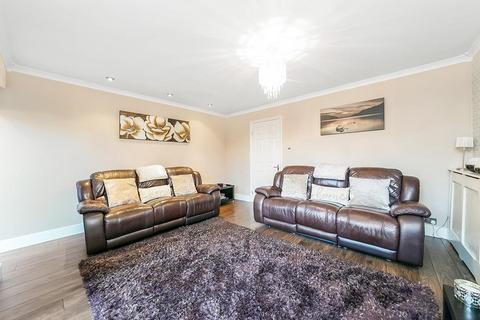23 Sewardstone Gardens, London, E4 7QE